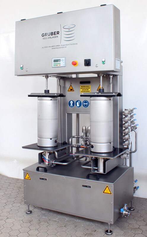Poloautomatický čistiaci stroj MiniKEG Duo Poloautomatický čistiaci stroj MiniKEG Duo