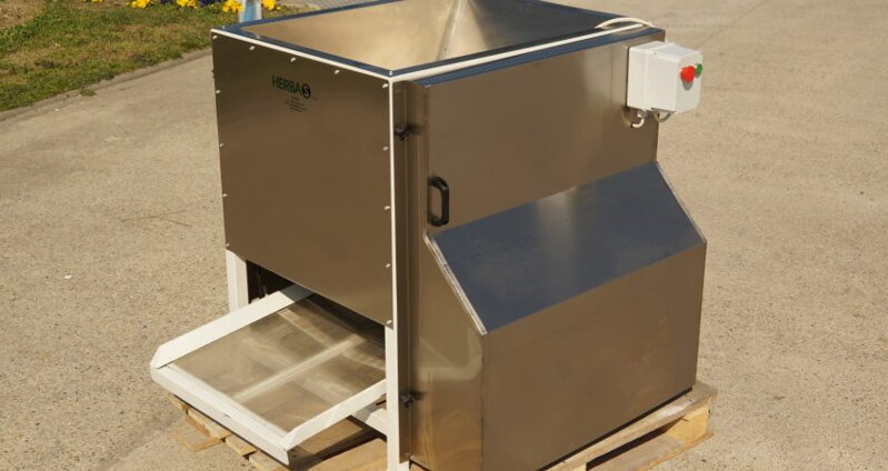 Separátor kvetov harmančeka RGK-H 600 Separátor kvetov harmančeka RGK-H 600